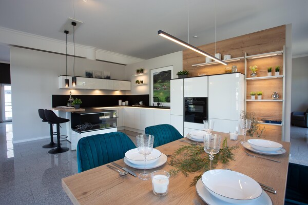 Schick, edel &hochglänzend - grifflos